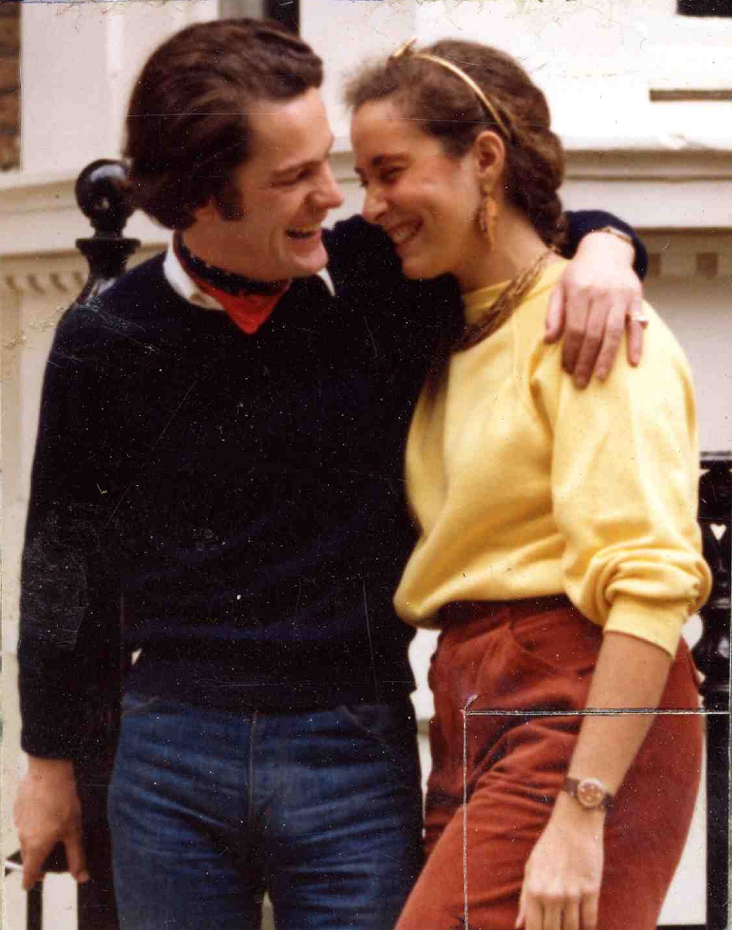 19820000c CAL + American student journalist attached to CAL MELISSA SMITH Earl's Court Square.jpg